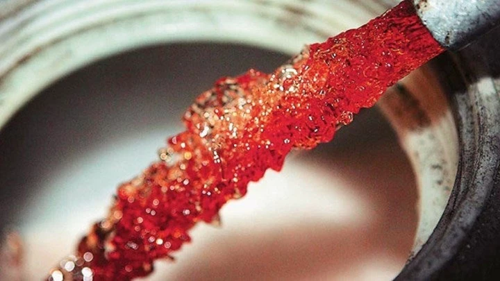 Στο ναδίρ οι τιμές πετρελαίου – Ιράν ώρα μηδέν